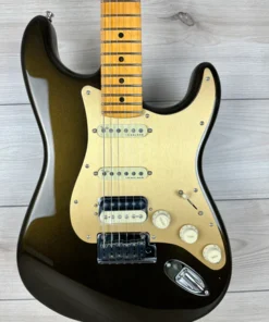 Fender American Ultra Stratocaster HSS, podstrunnica klonowa, herbata Texas